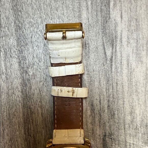 Vintage Guess Gold Watch with White Strap main image 6